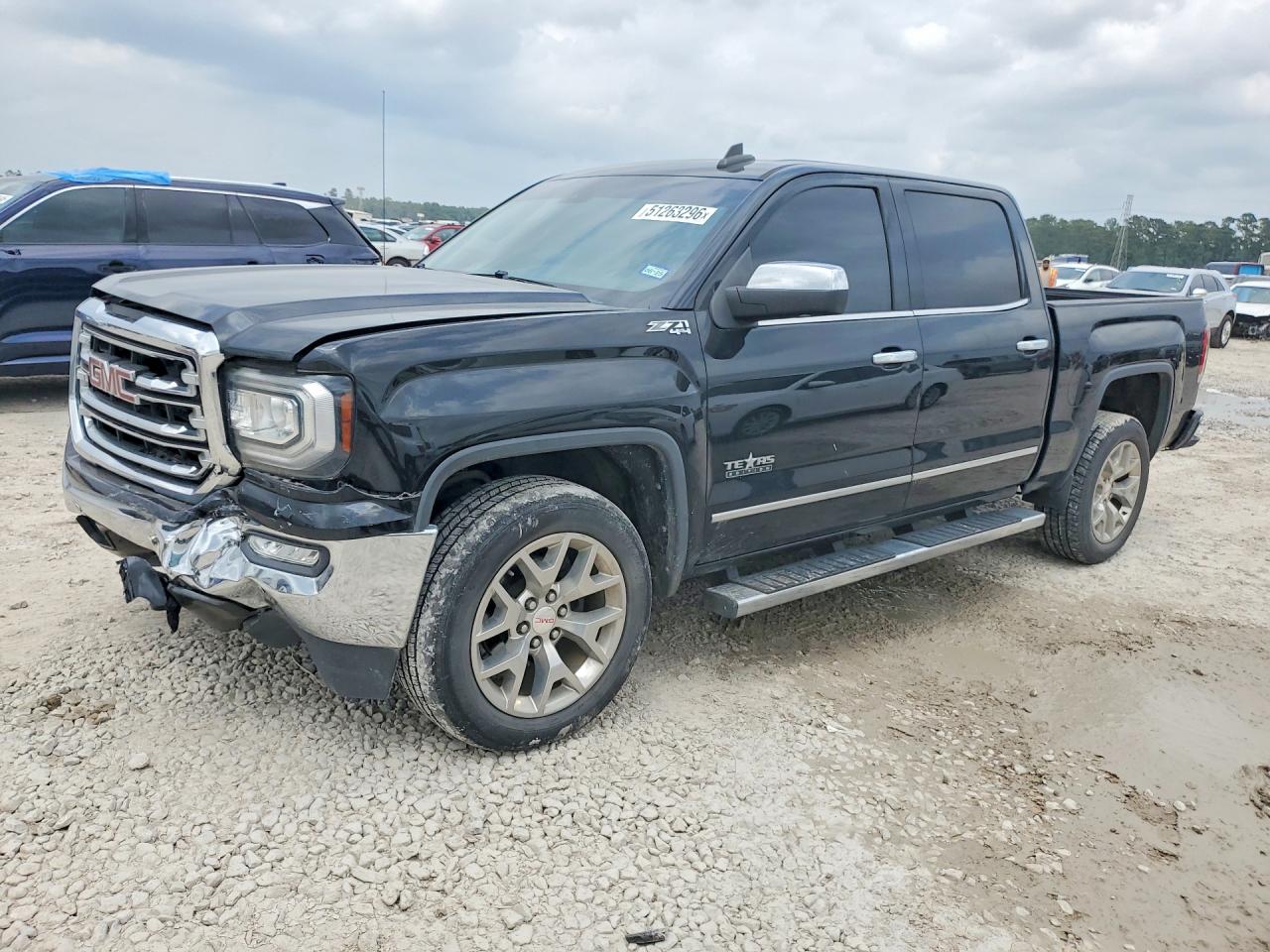 Salvage GMC Sierra Image