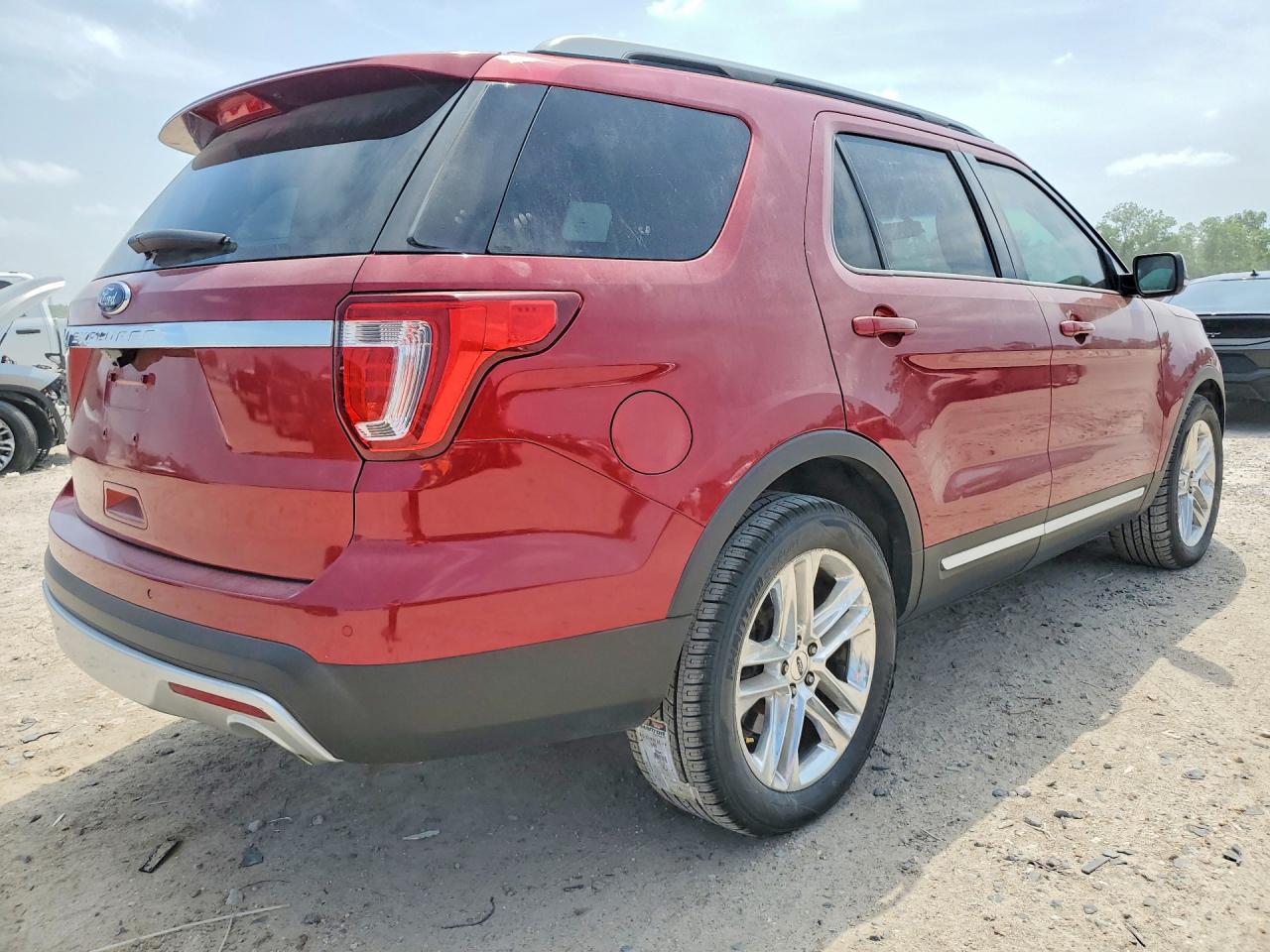 Ford Explorer Xlt