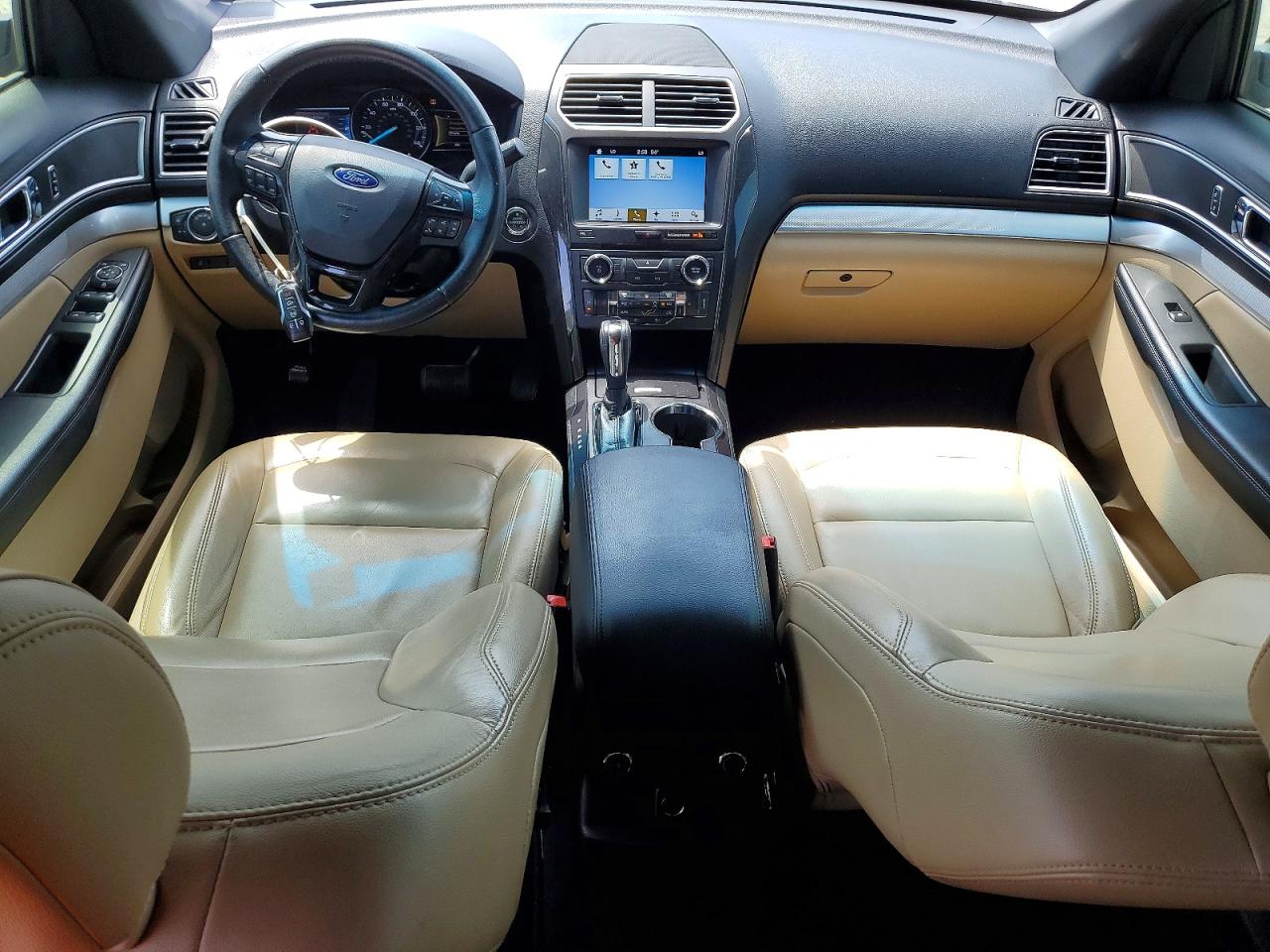 Ford Explorer Xlt