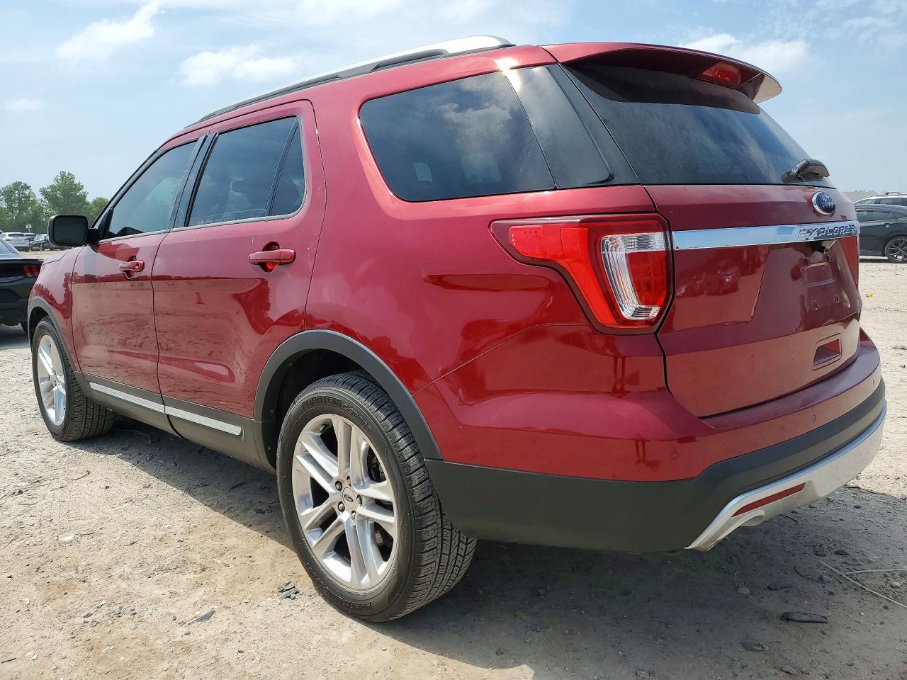 Ford Explorer Xlt