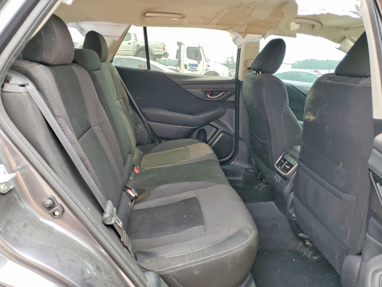 Subaru Outback Premium