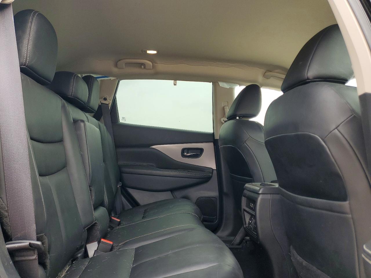Nissan Murano Sv