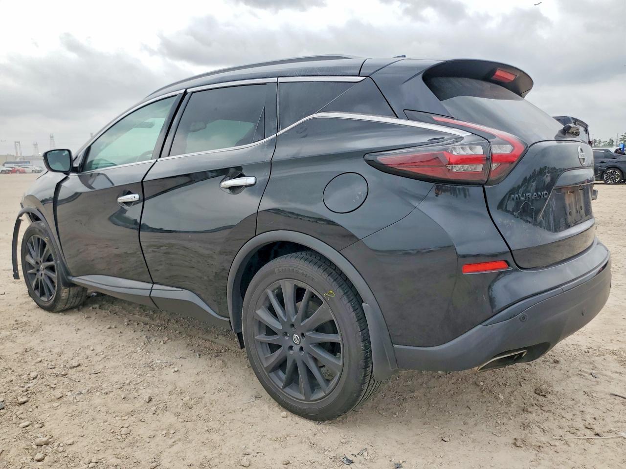 Nissan Murano Sv