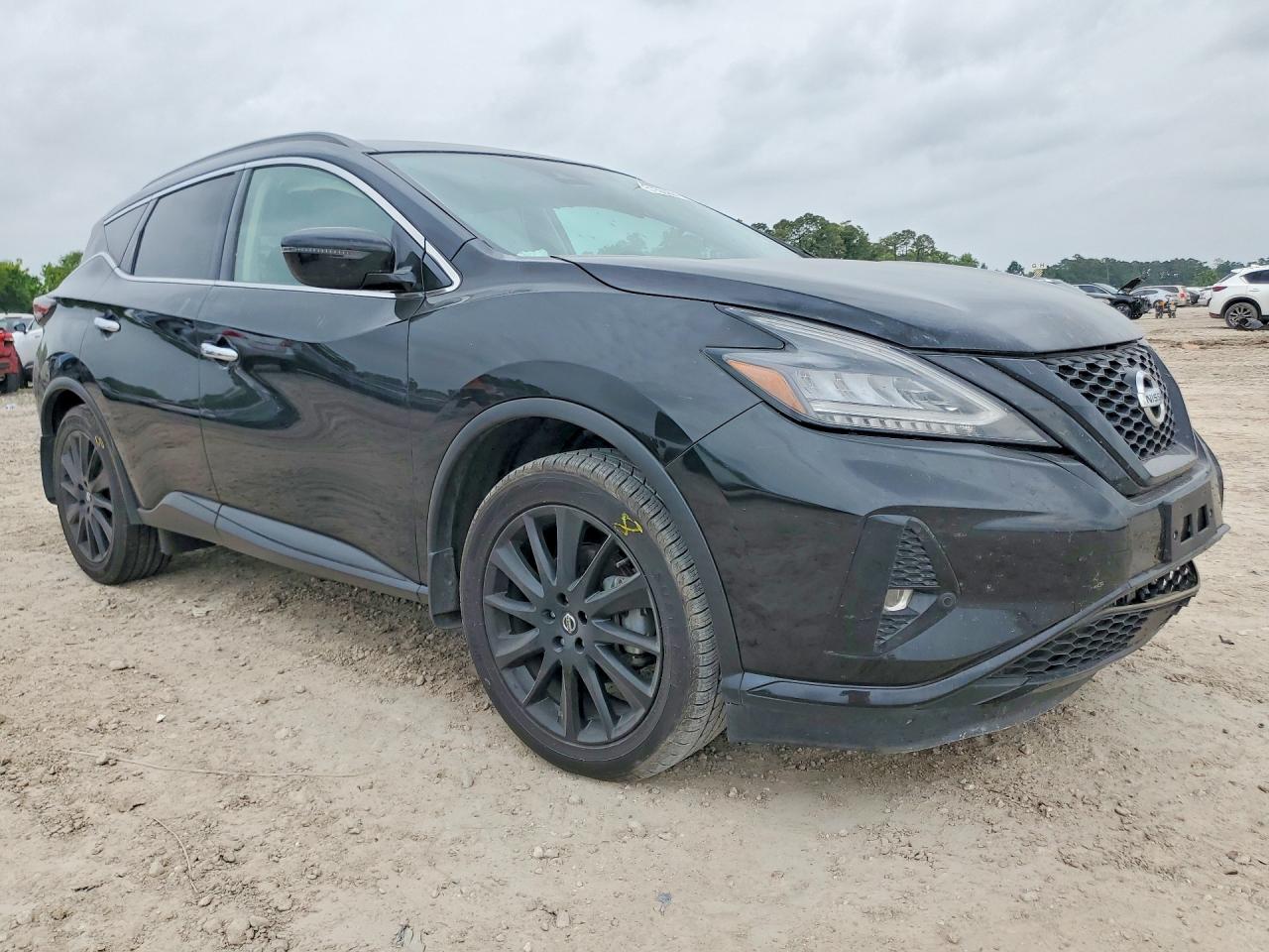 Nissan Murano Sv
