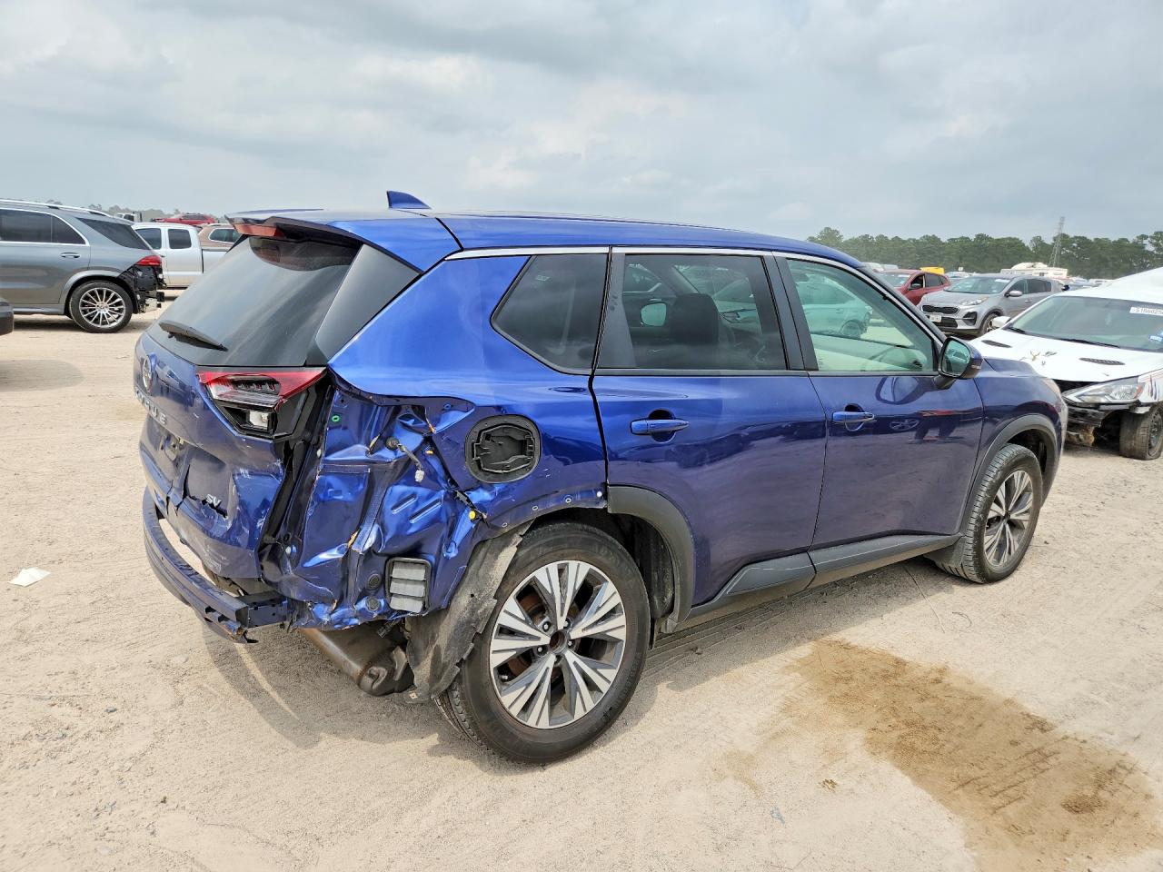 Nissan Rogue Sv