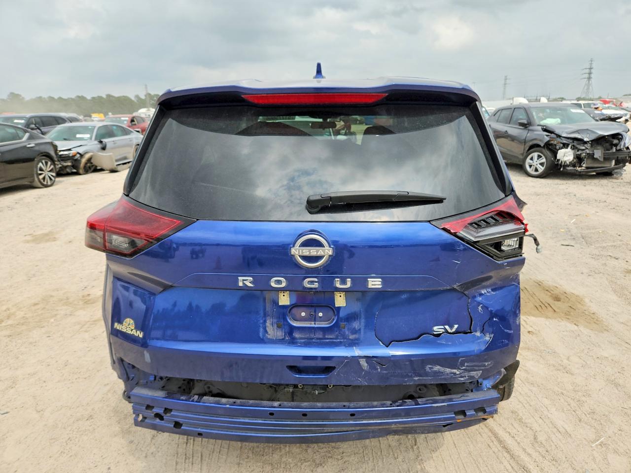 Nissan Rogue Sv