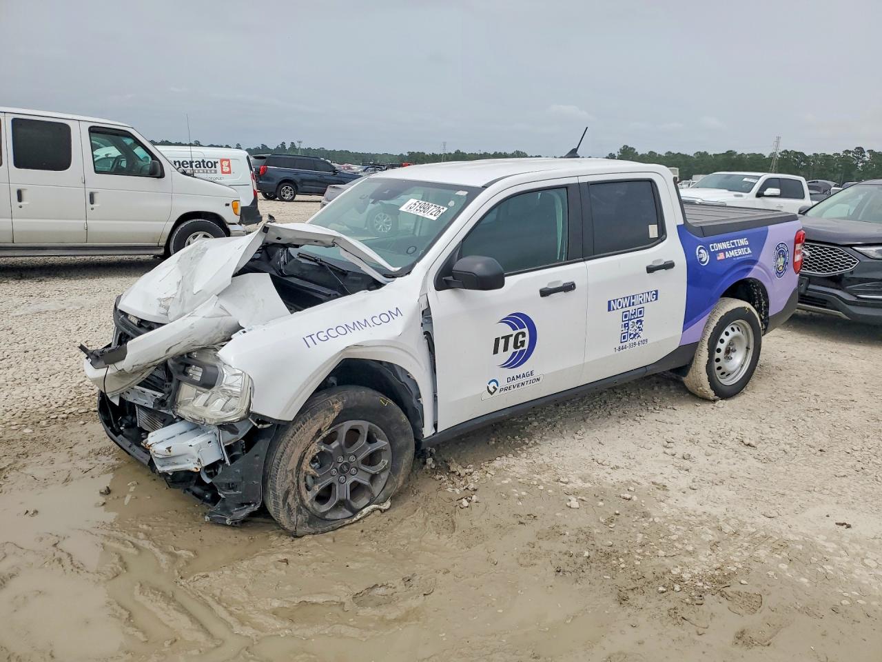 Salvage Ford Maverick Image