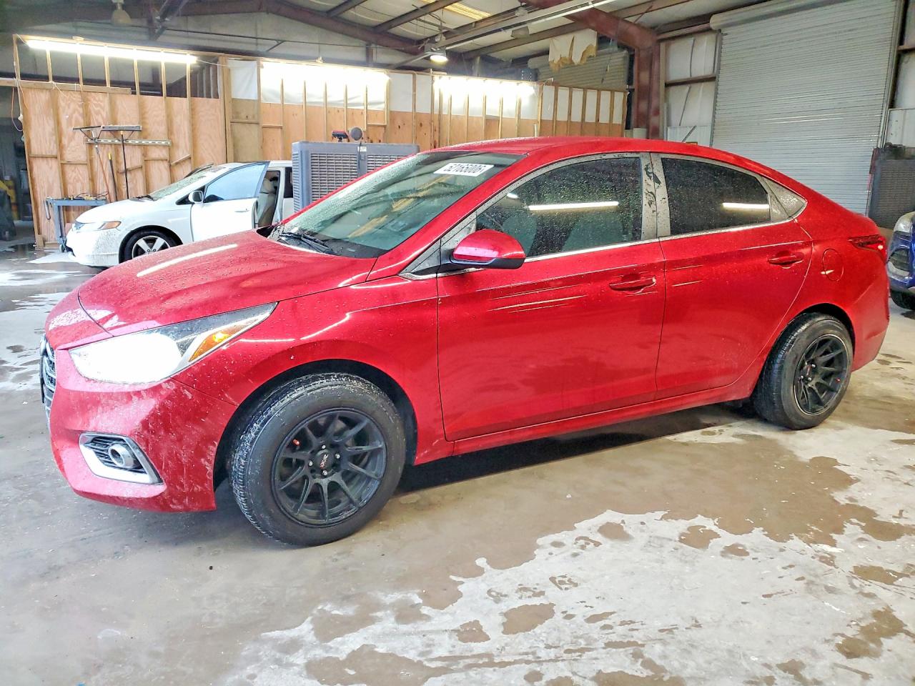 Salvage Hyundai ACCENT Image