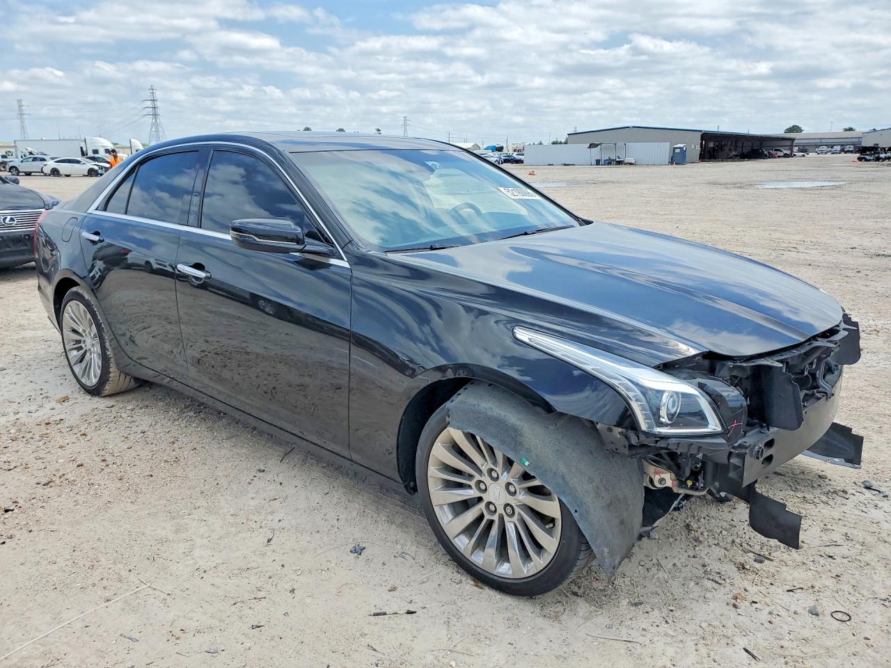 Cadillac CTS Luxury