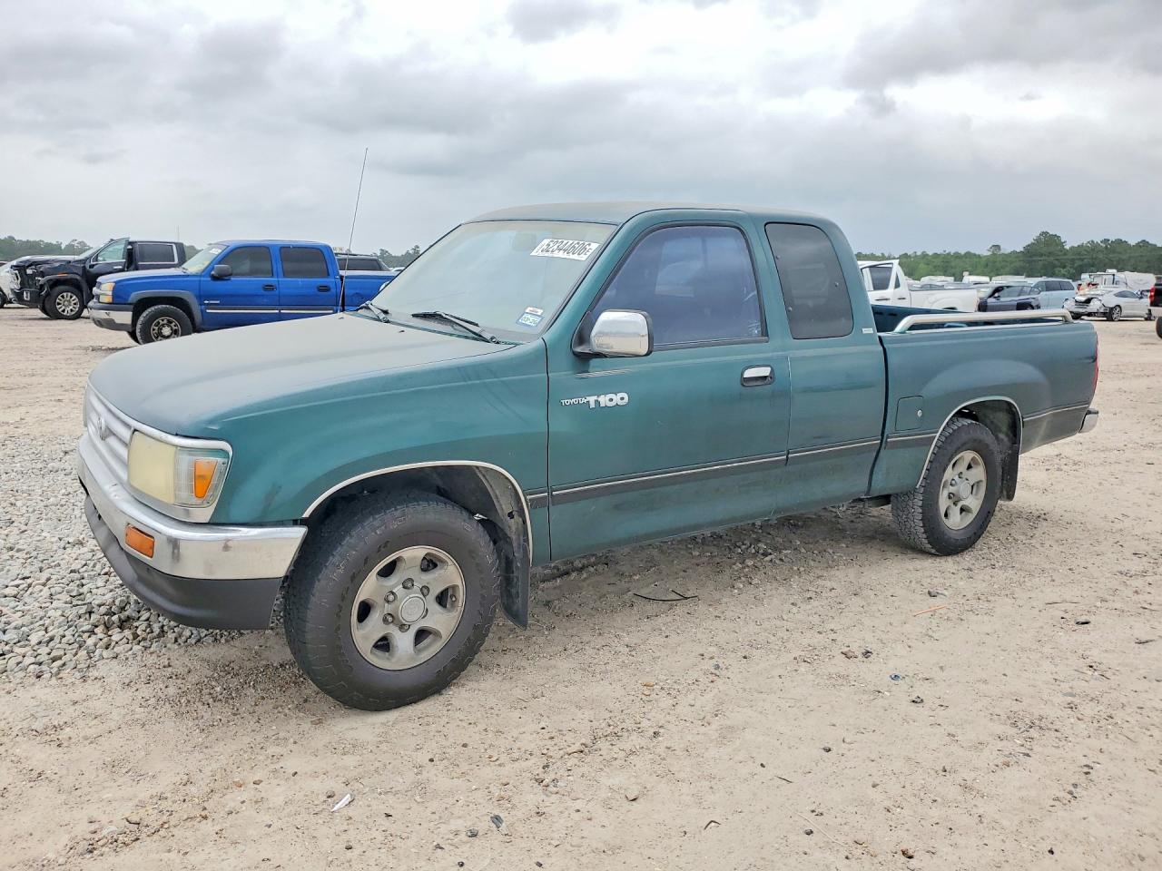 Salvage Toyota T100 Image
