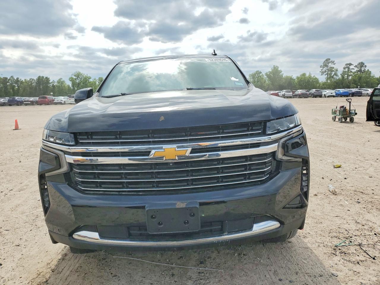 Chevrolet Suburban C1500 Lt