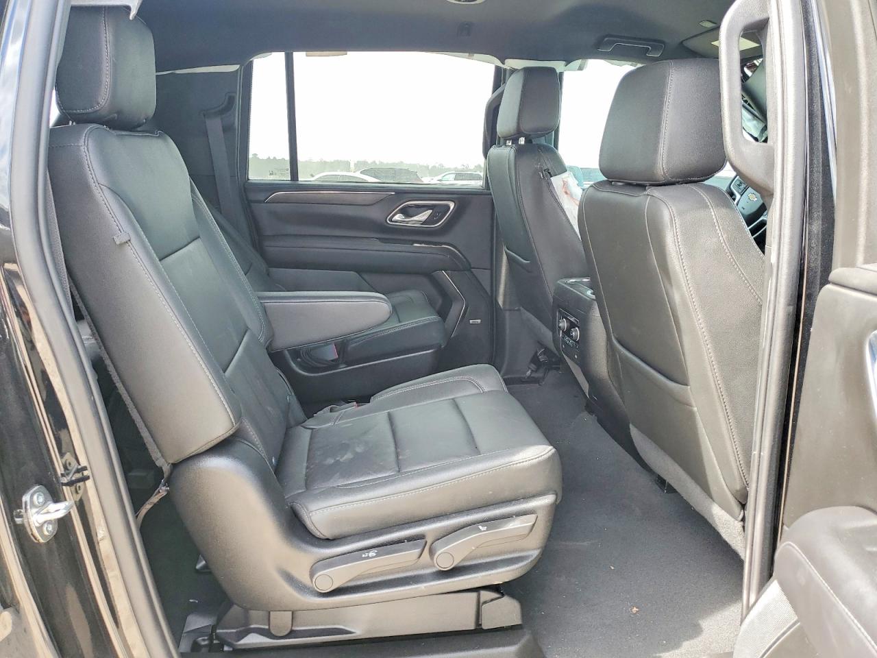 Chevrolet Suburban C1500 Lt