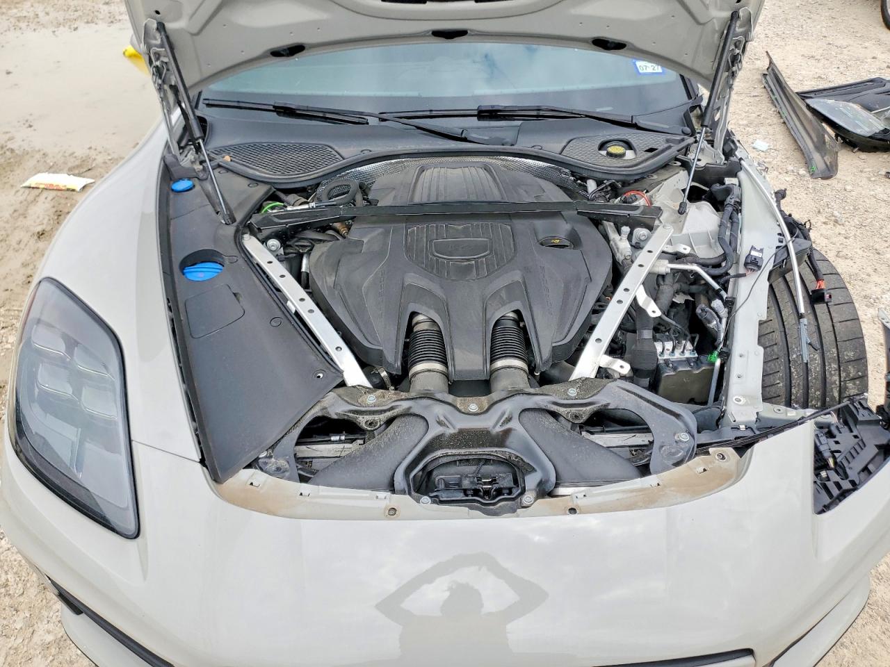 Porsche Panamera 4 E-hybrid