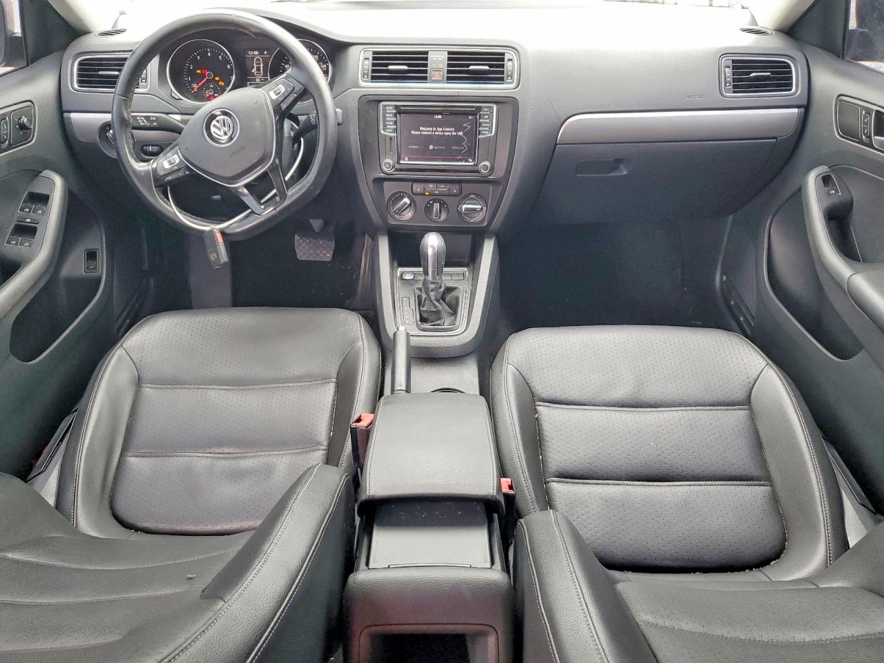 Volkswagen Jetta Se