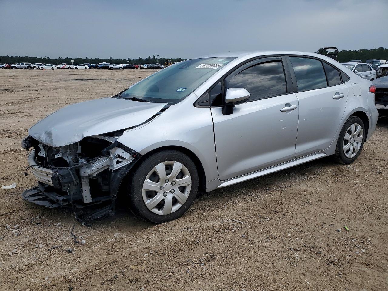 Salvage Toyota Corolla Image