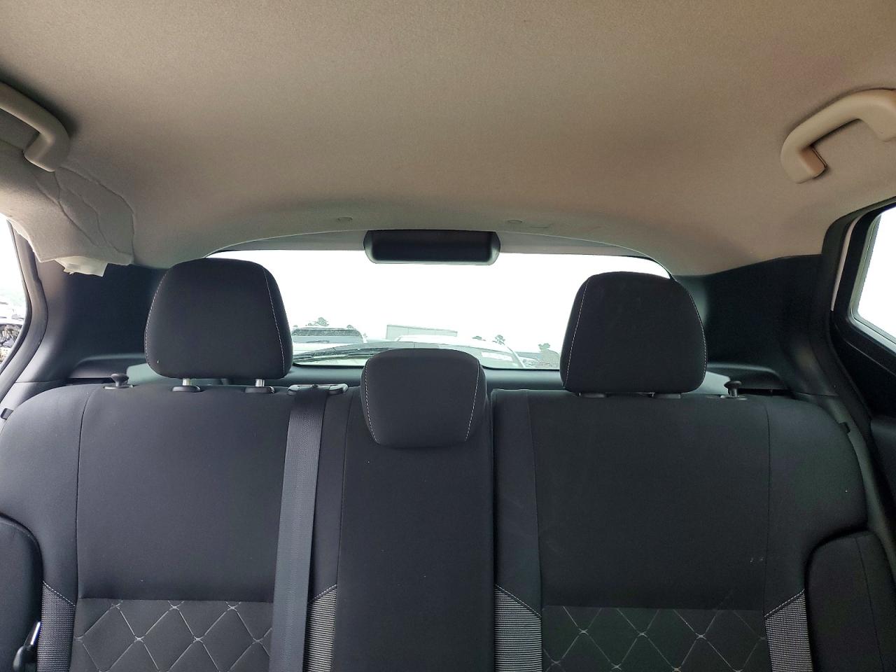 Nissan Kicks S