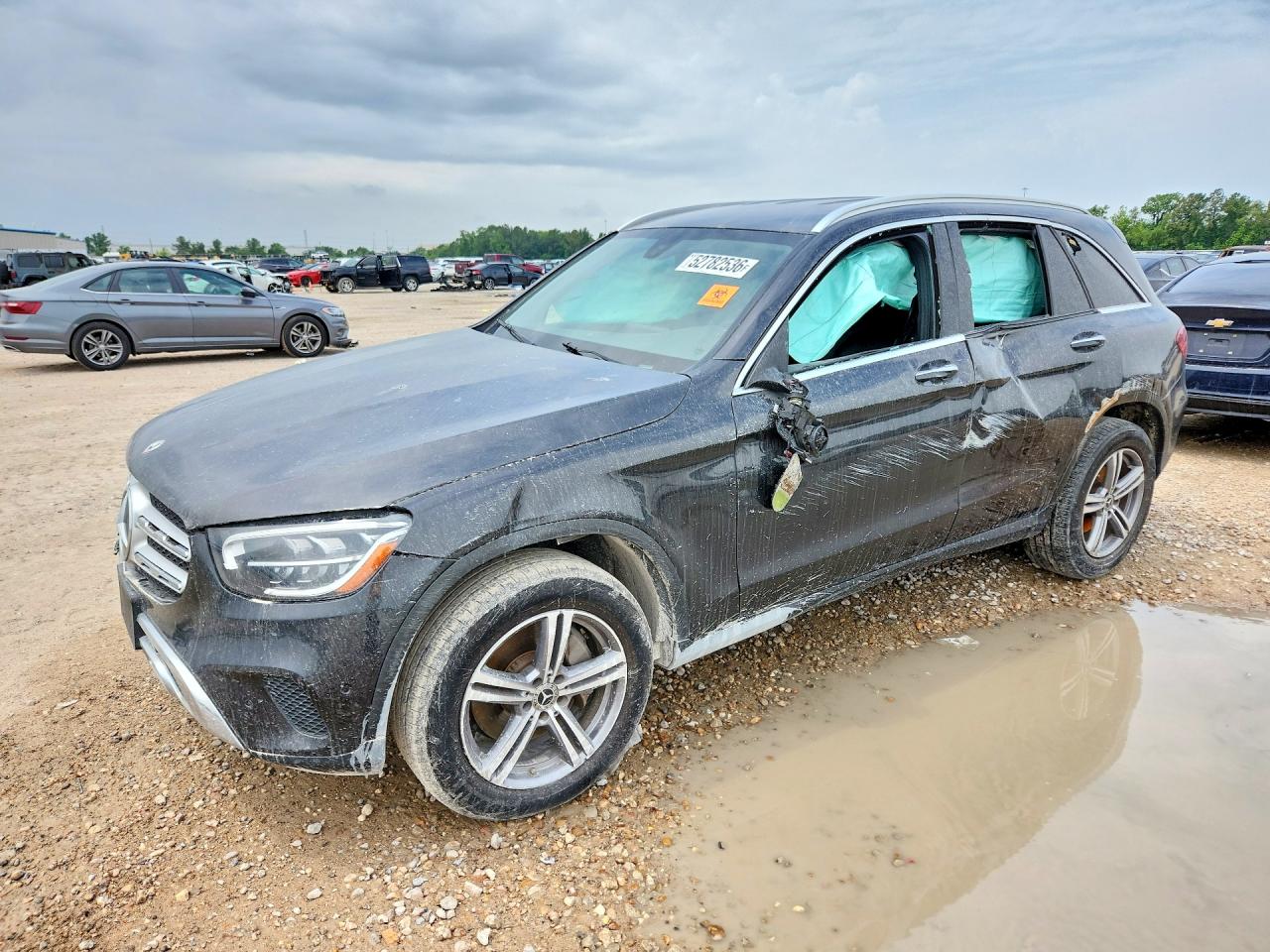 Salvage Mercedes-Benz GLC Image