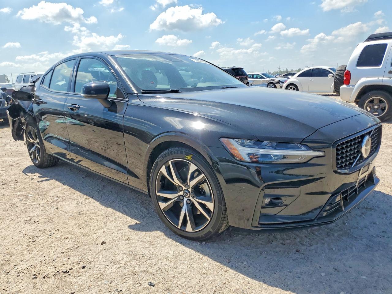 Volvo S60 Core
