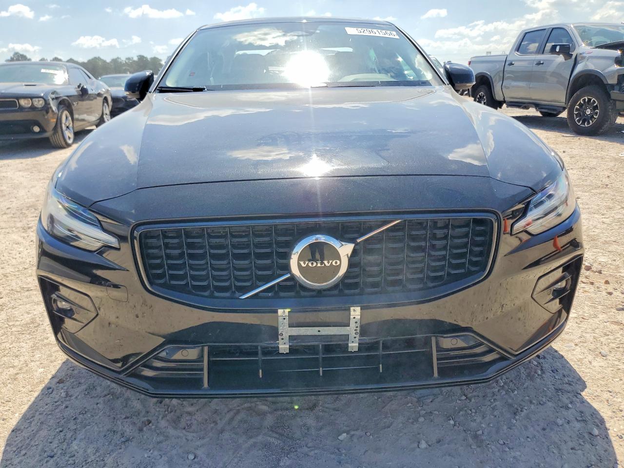 Volvo S60 Core