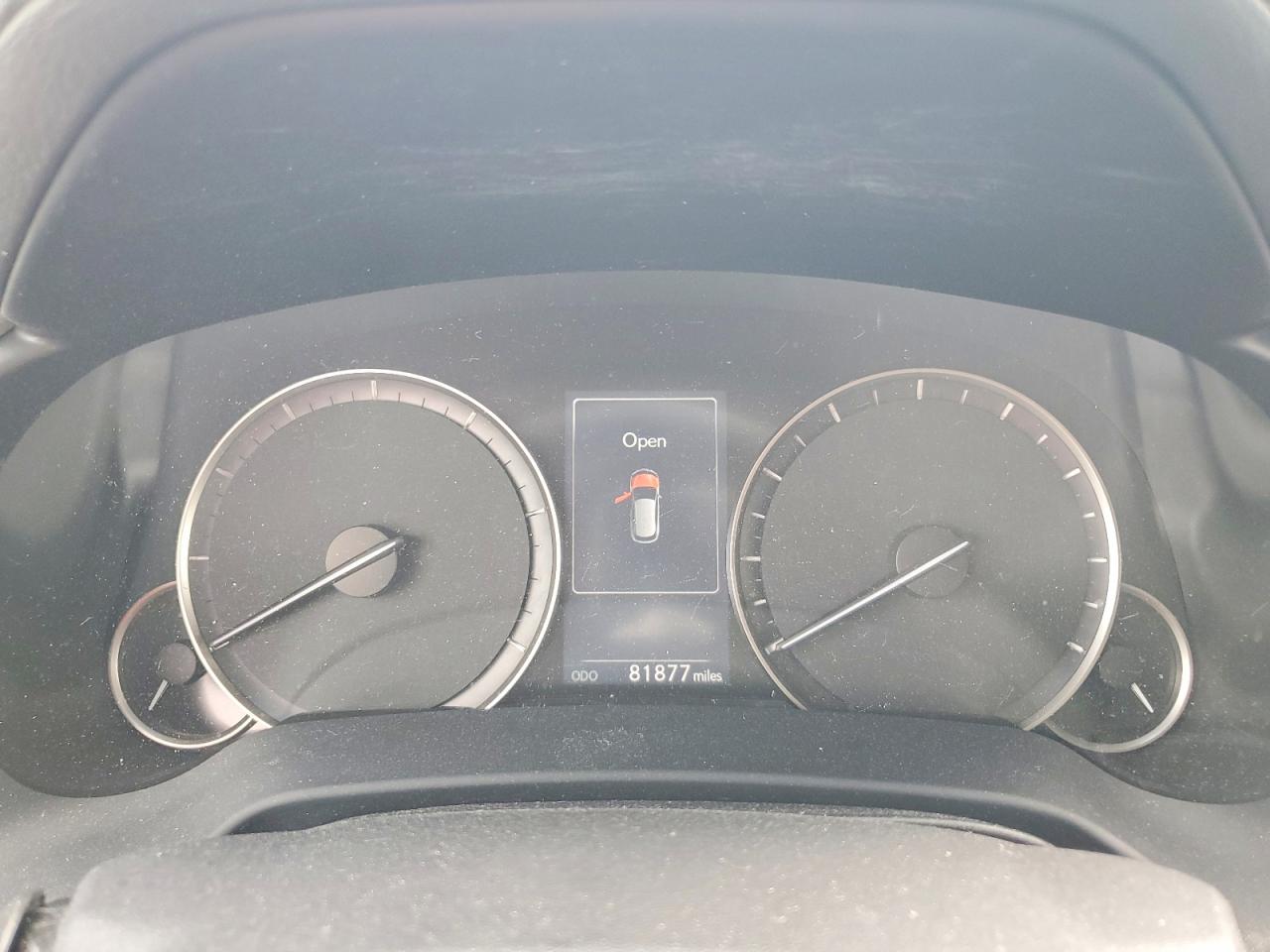 Lexus RX Base