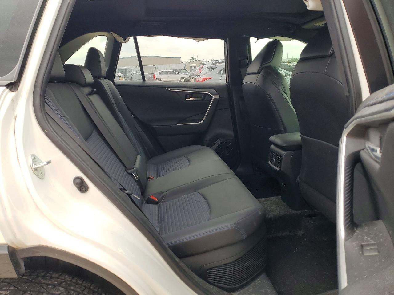 Toyota RAV4 Xse