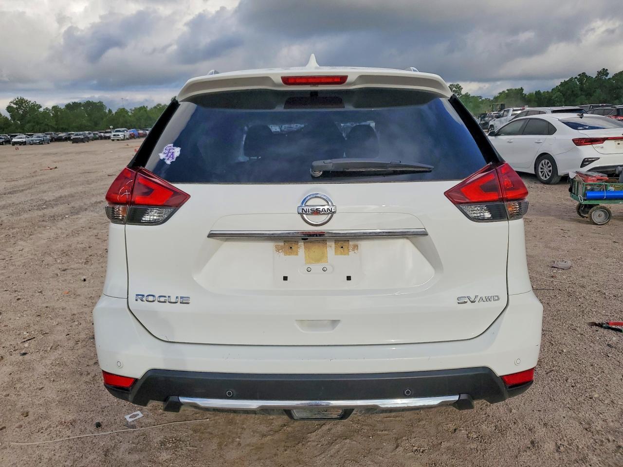 Nissan Rogue Sv