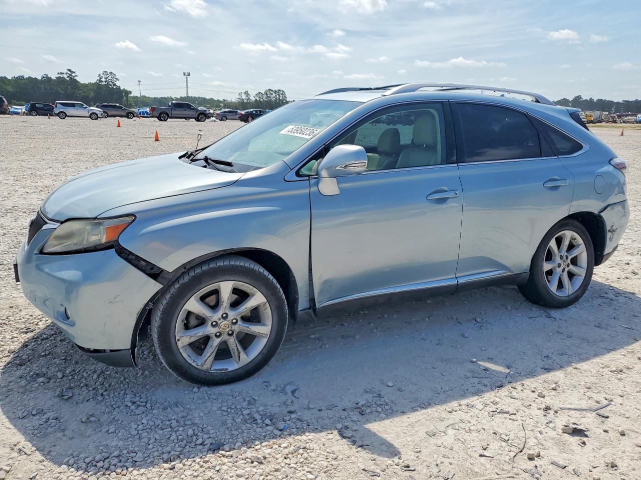 Salvage Lexus RX Image