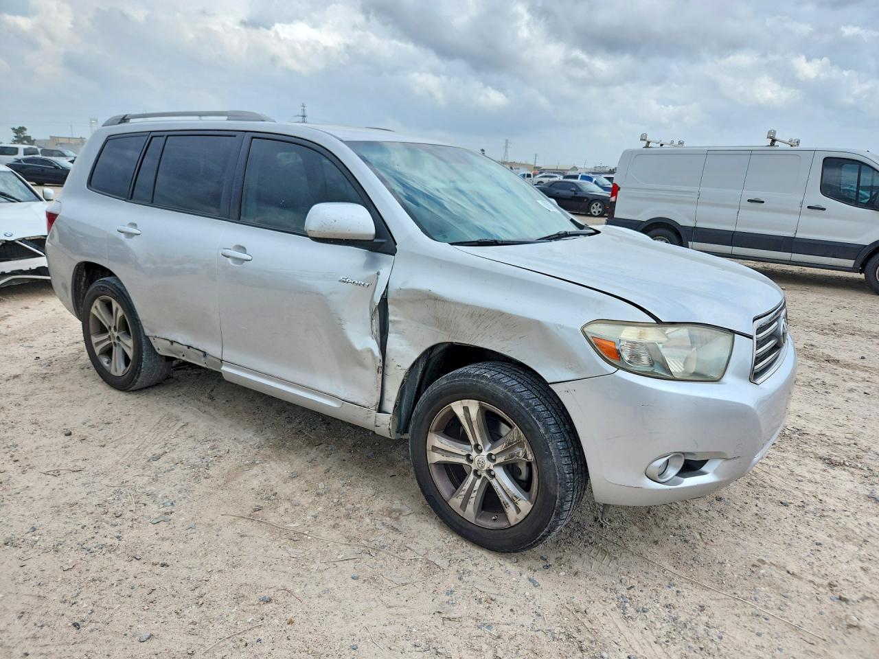 Toyota Highlander Sport