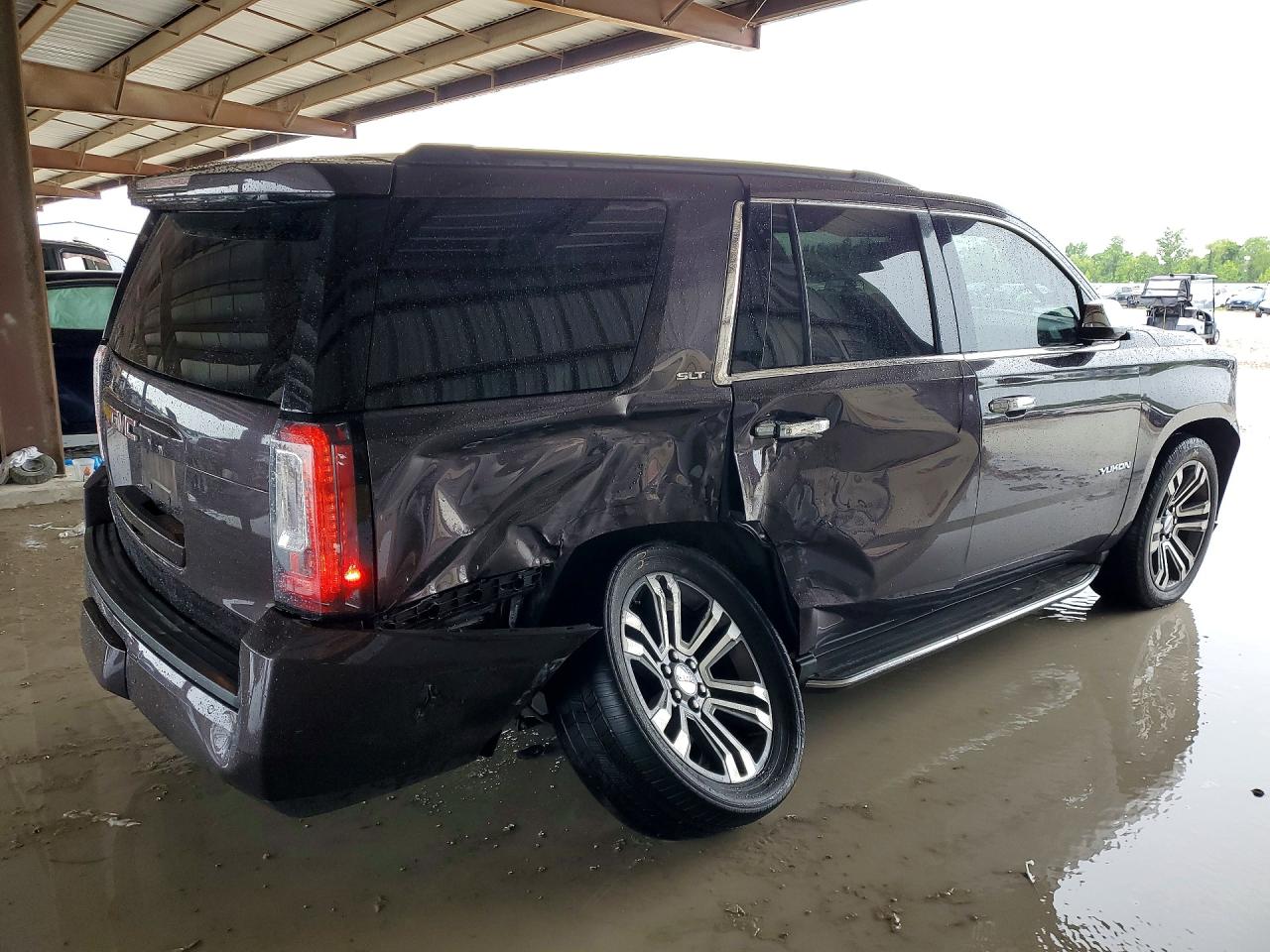 GMC Yukon Slt
