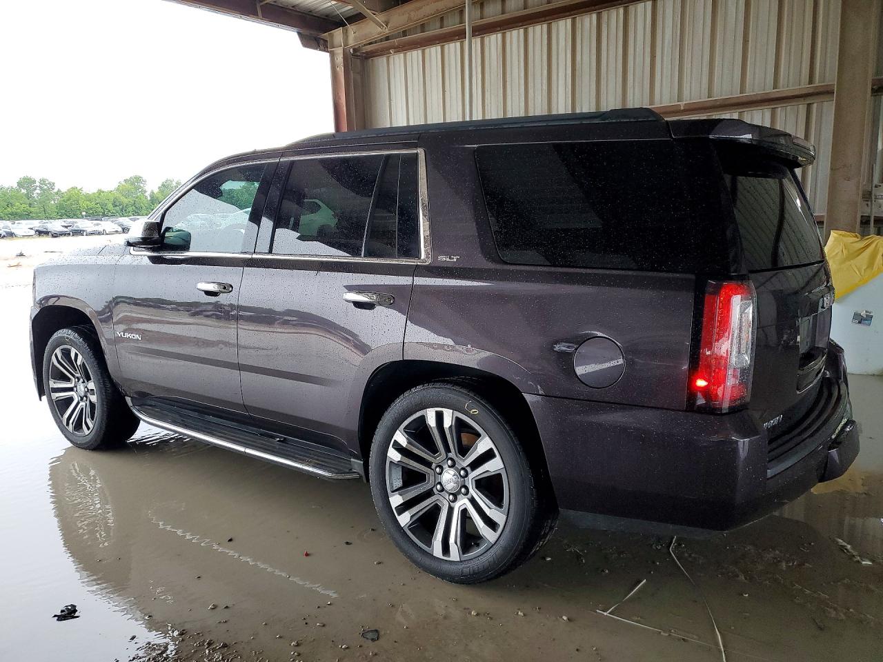 GMC Yukon Slt