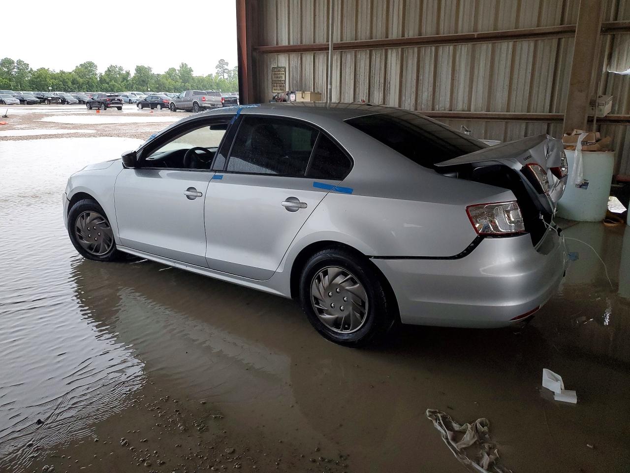 Volkswagen Jetta Base
