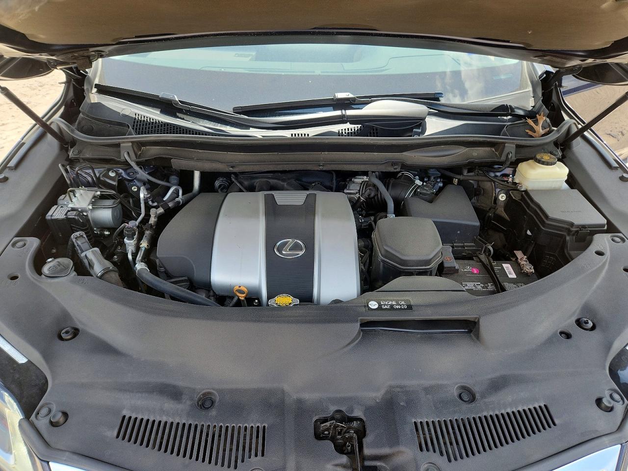 Lexus RX Base