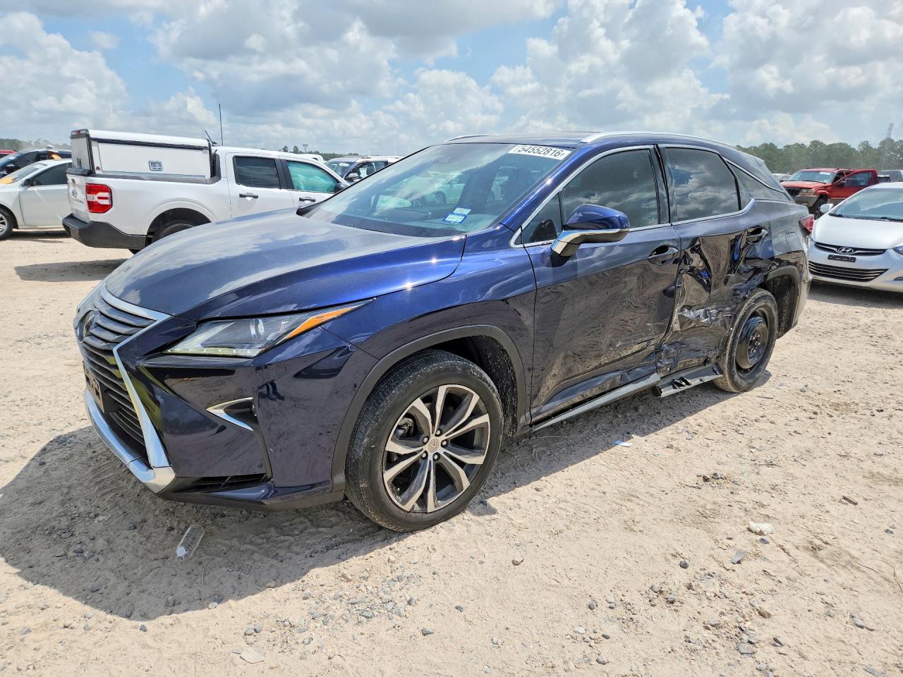 Salvage Lexus RX Image