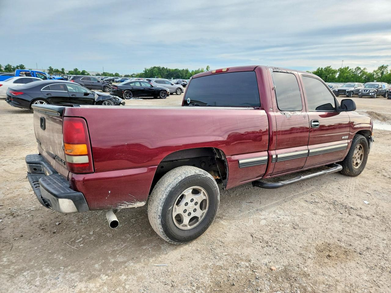 Chevrolet Silverado C1500