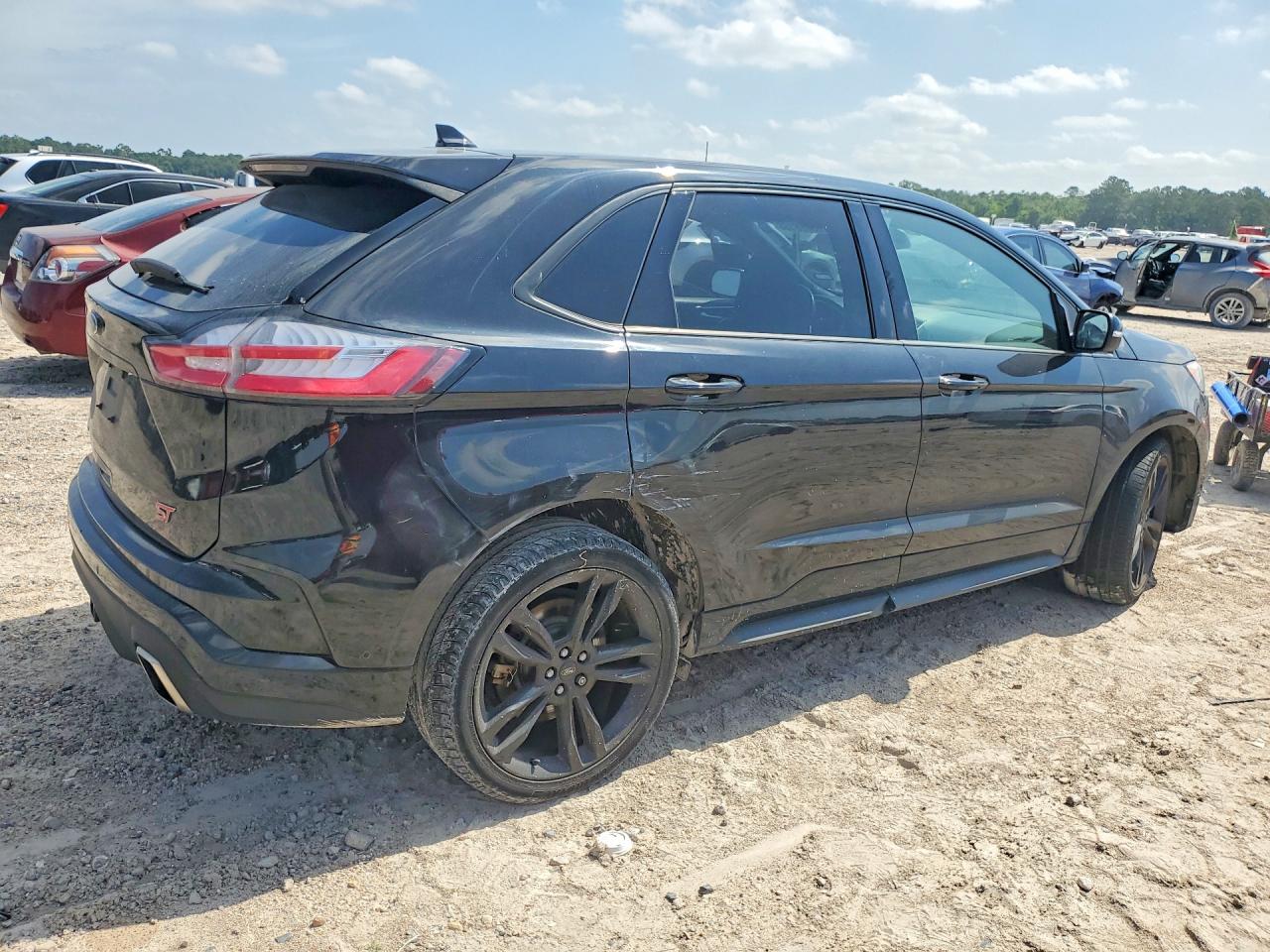 Ford Edge St