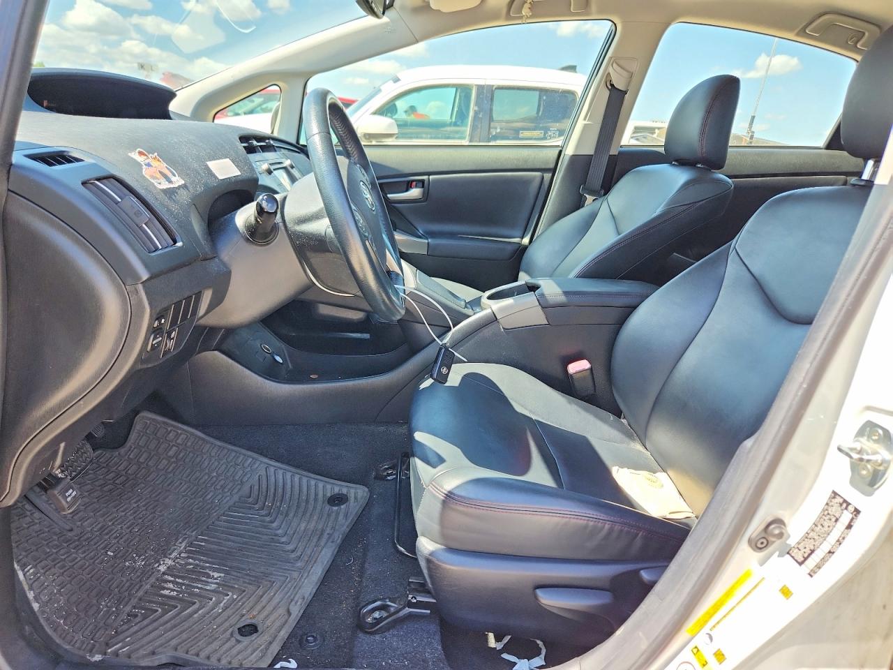 Toyota Prius Persona Series Se