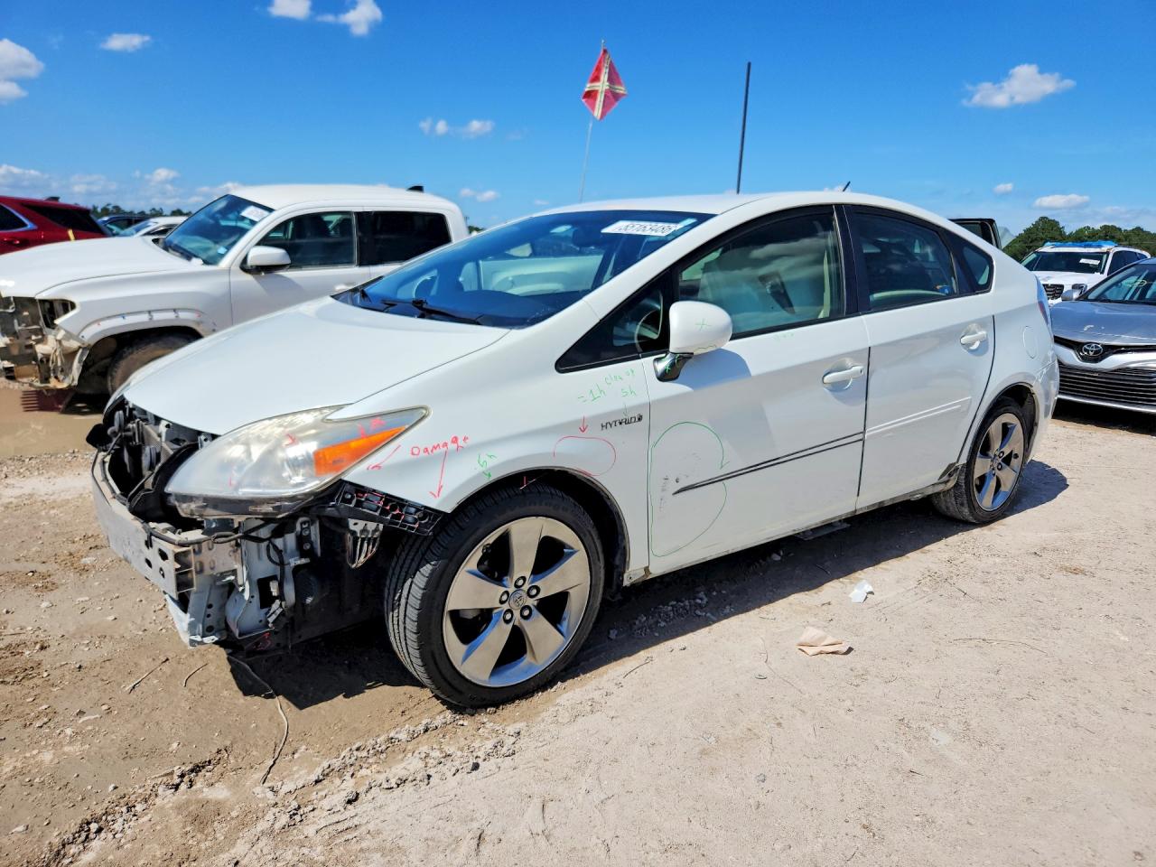Salvage Toyota Prius Image