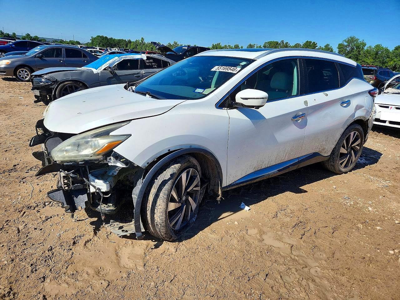 Salvage Nissan Murano Image