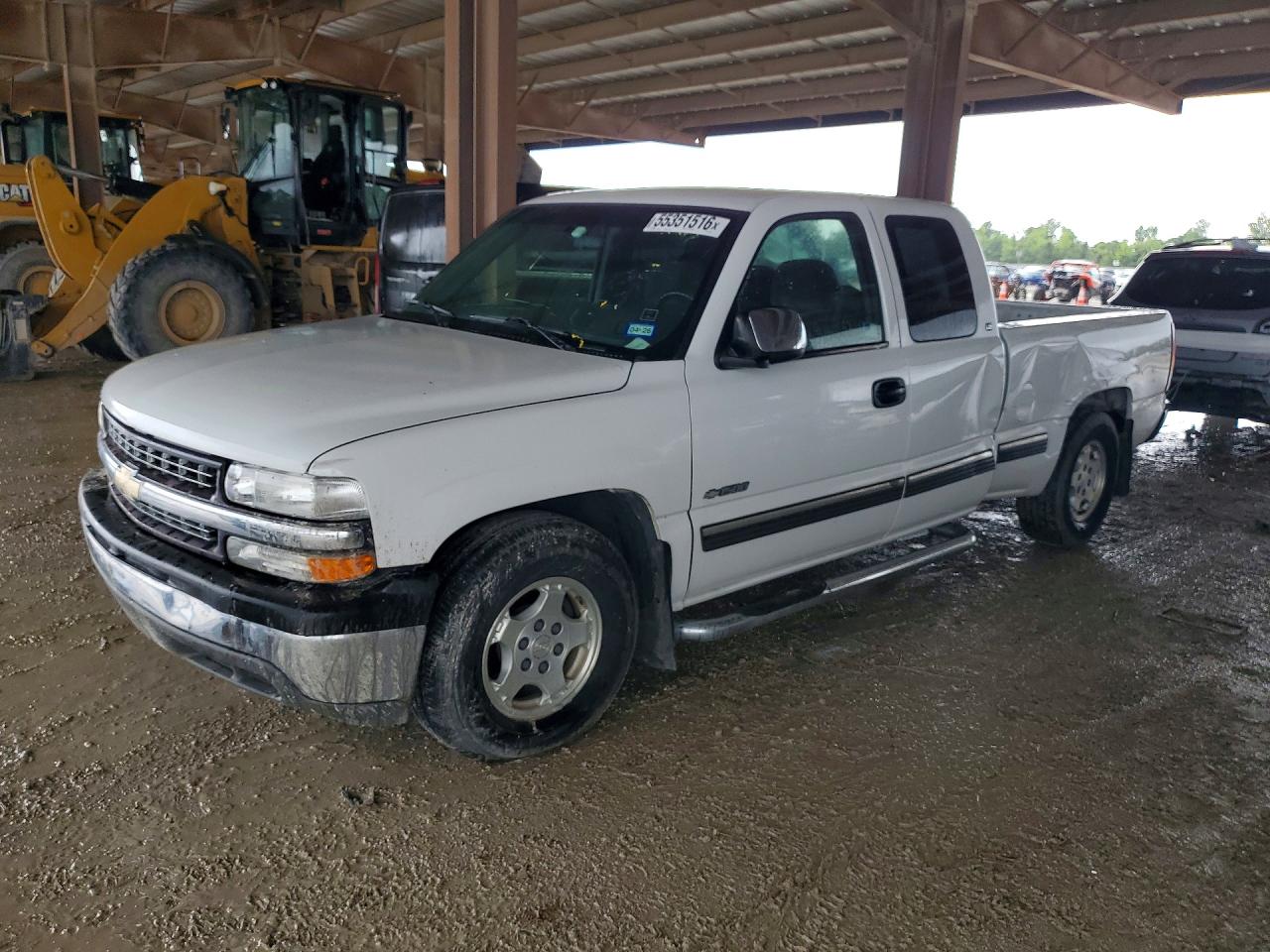Salvage Chevrolet Silverado Image