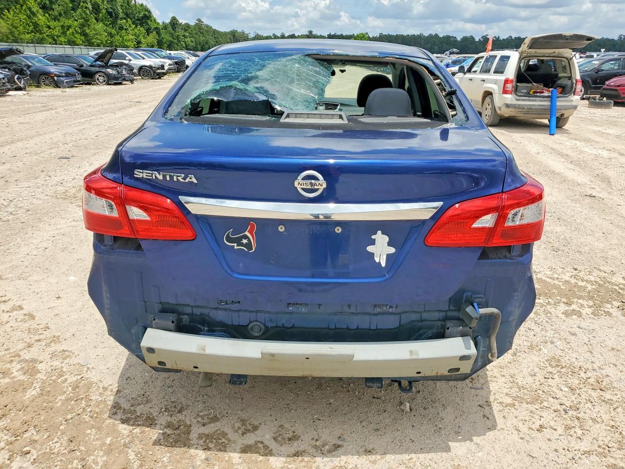 Nissan Sentra S
