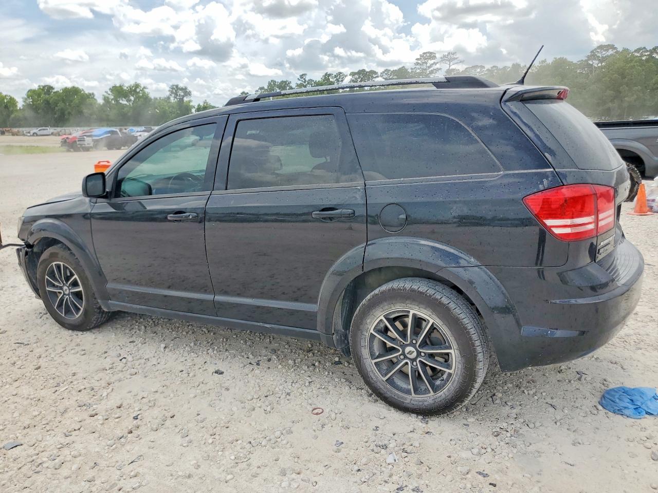 Dodge Journey Se