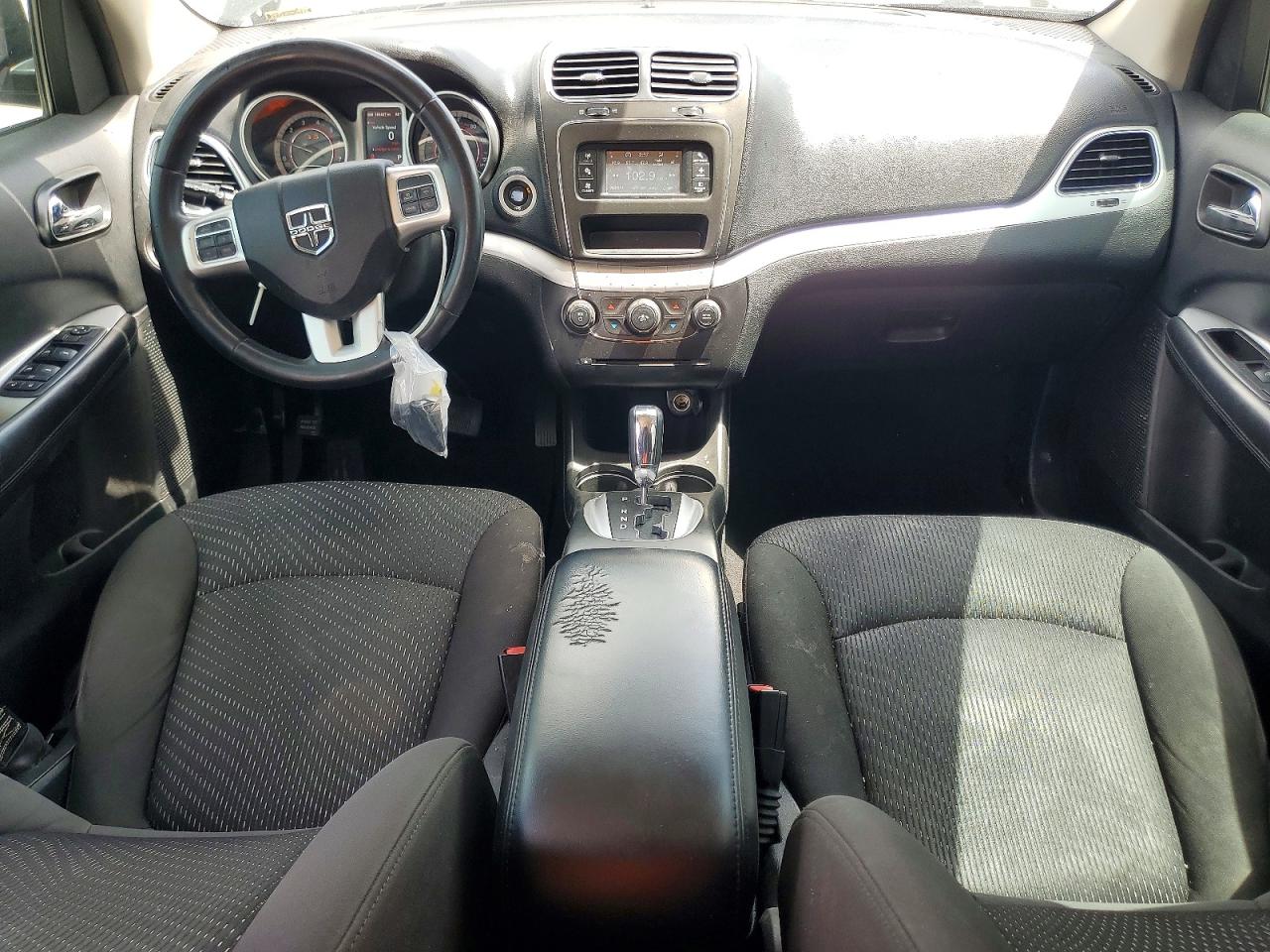 Dodge Journey Se
