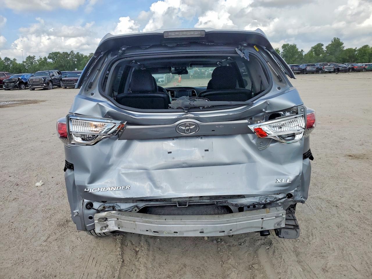 Toyota Highlander Xle