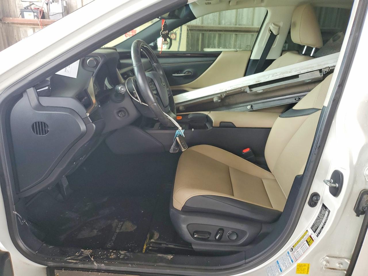 Lexus Es Base
