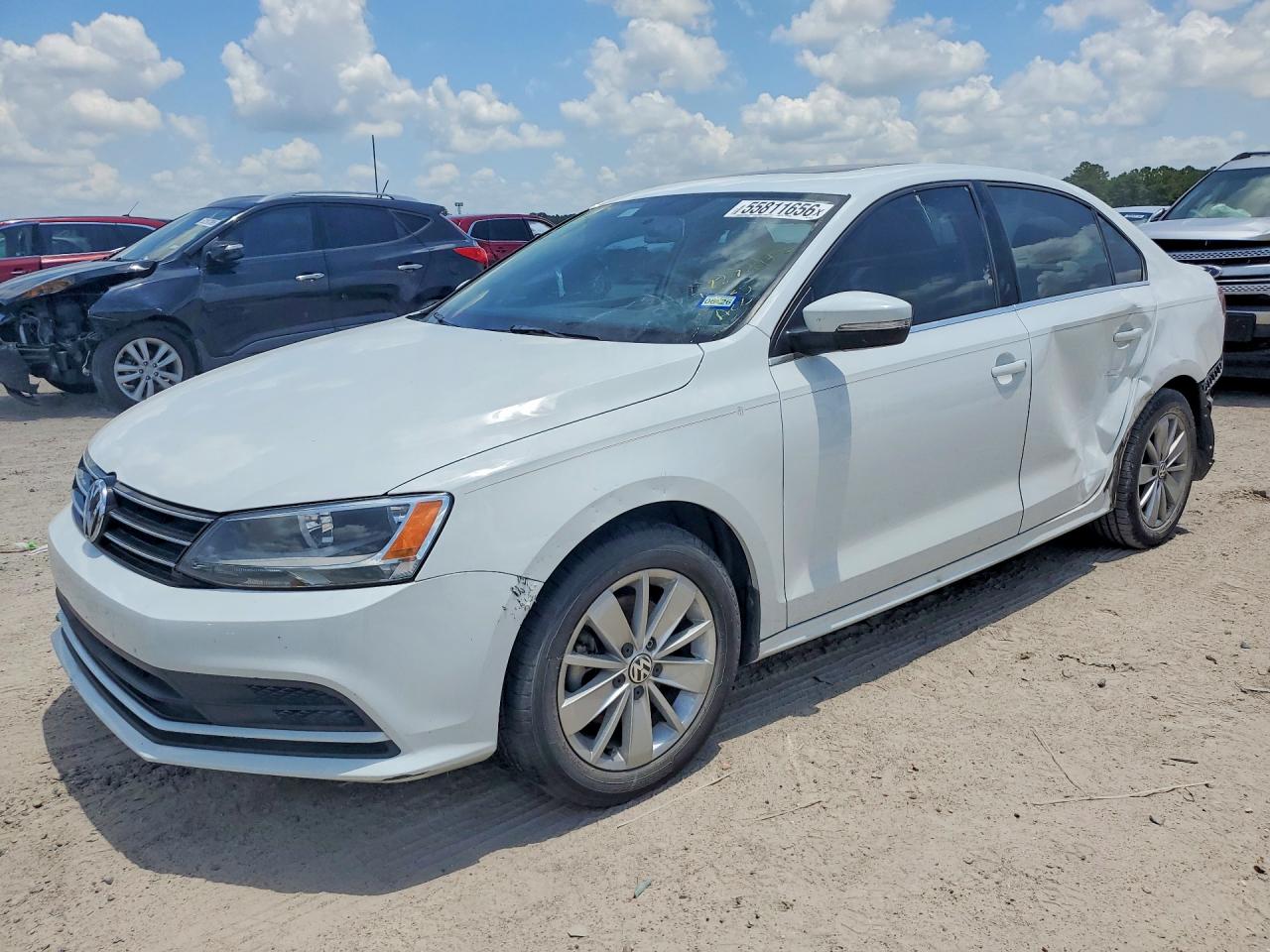 Salvage Volkswagen Jetta Image