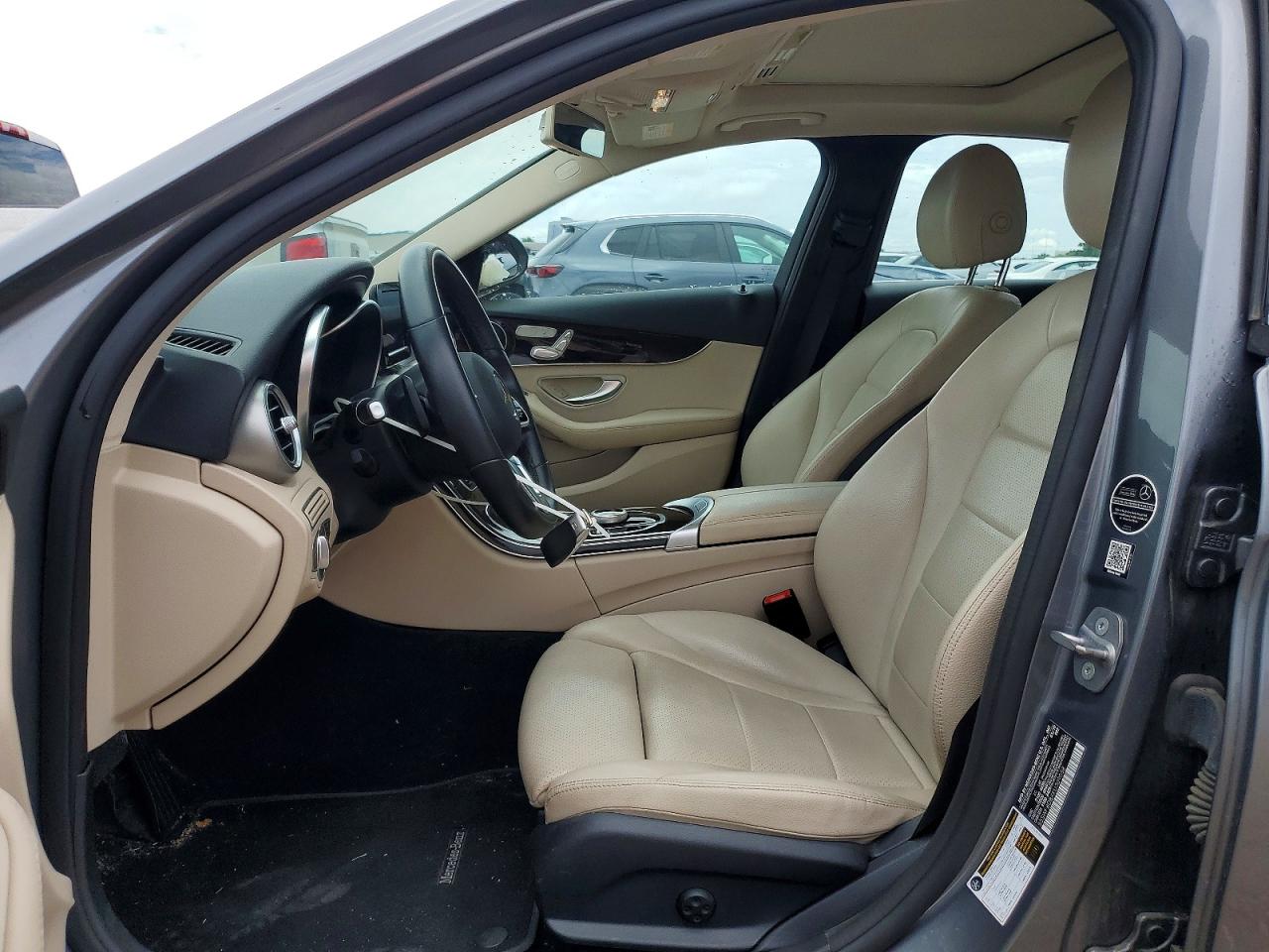 Mercedes-Benz C-Class 300
