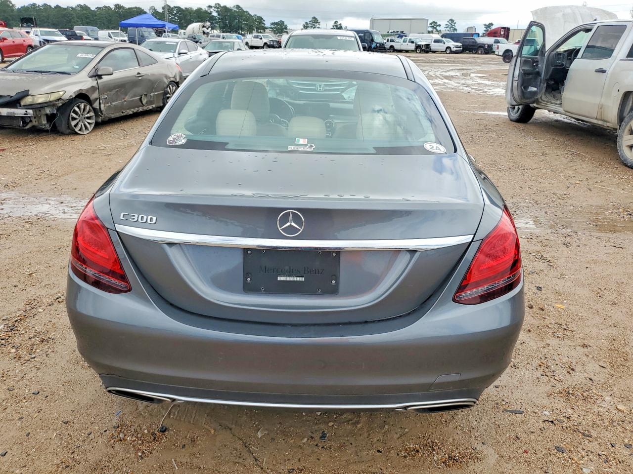 Mercedes-Benz C-Class 300