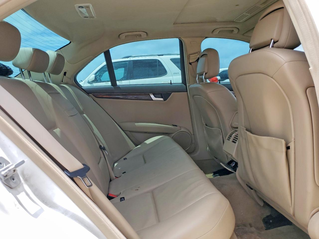 Mercedes-Benz C-Class 250