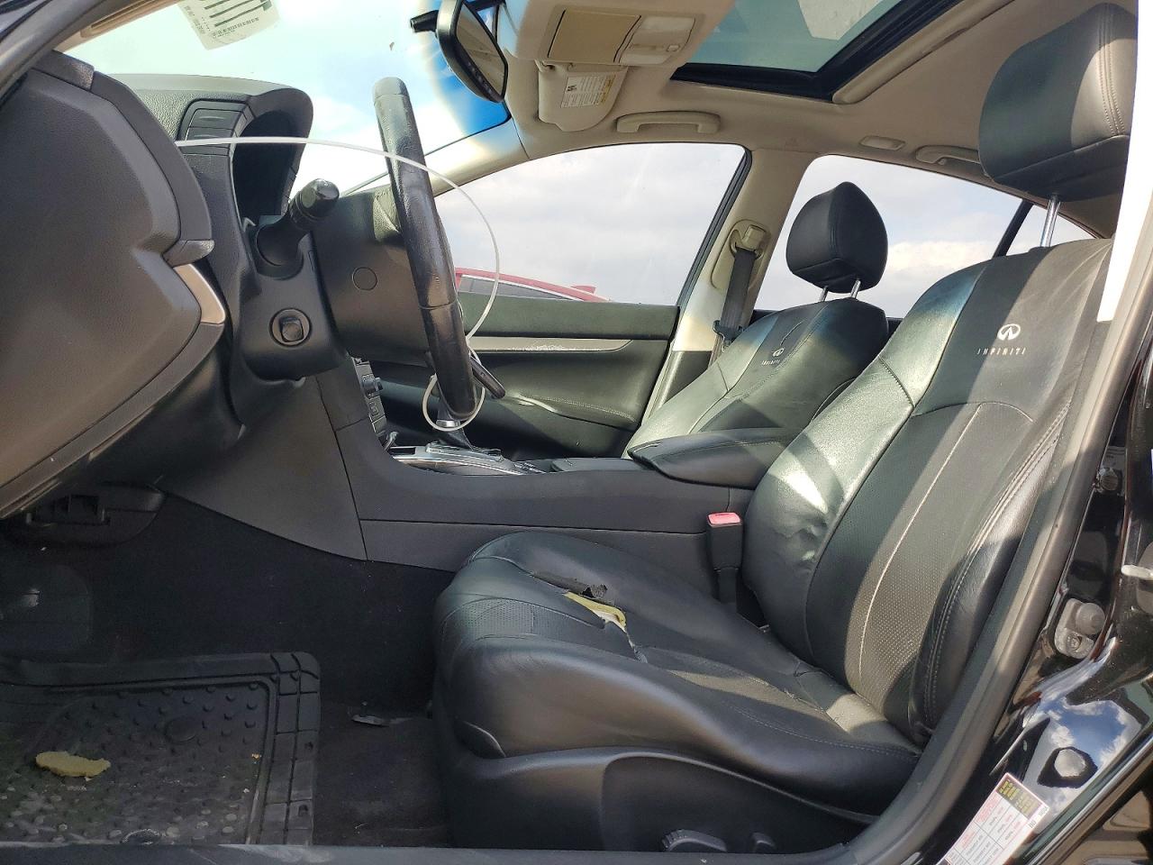 INFINITI G37