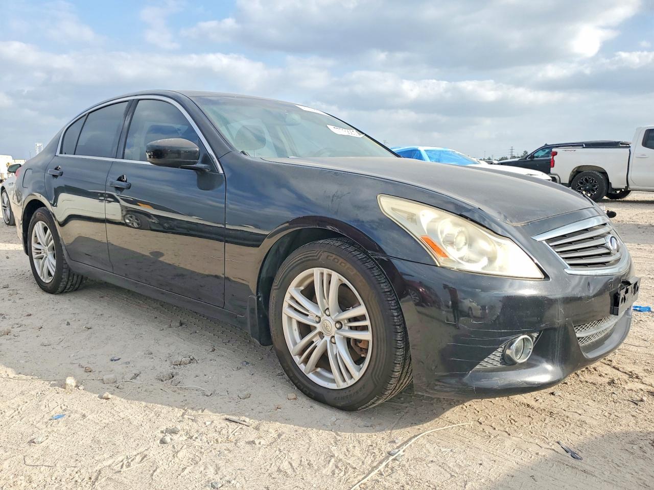 INFINITI G37